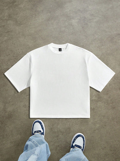 Manfinity Cropped Graphic Tee