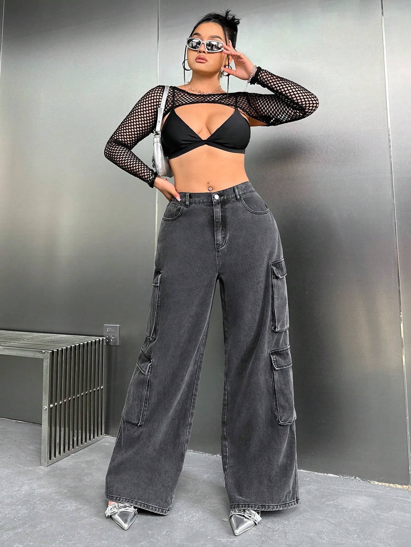 Womens Y2K Black Cargo Jeans