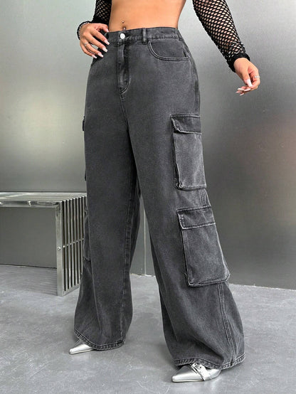 Womens Y2K Black Cargo Jeans