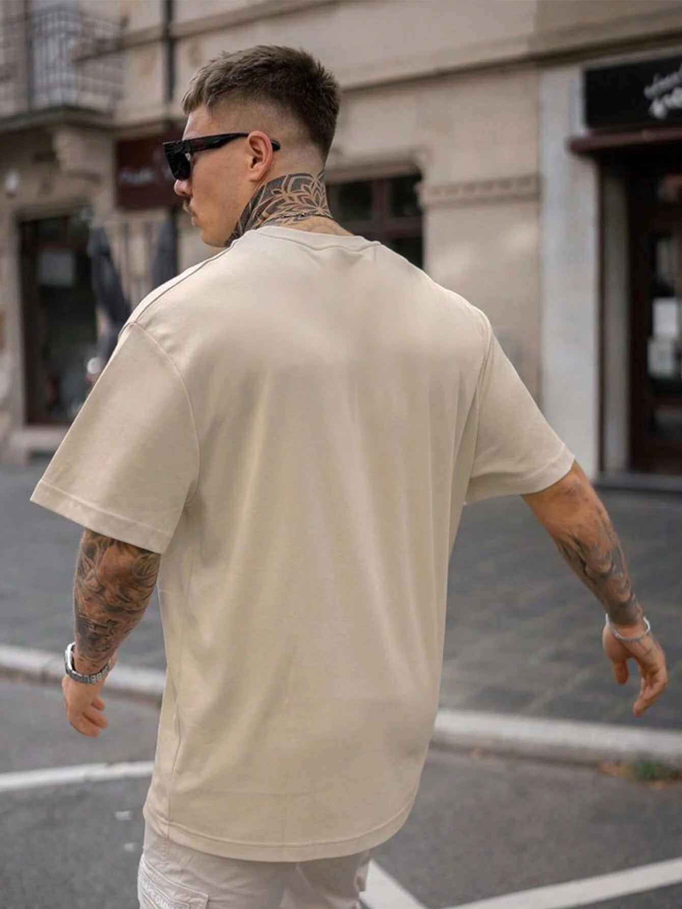 Men Letter Graphic Drop Shoulder Tee